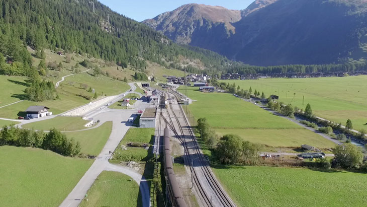 In Oberwald kommt das Südportal zu liegen.